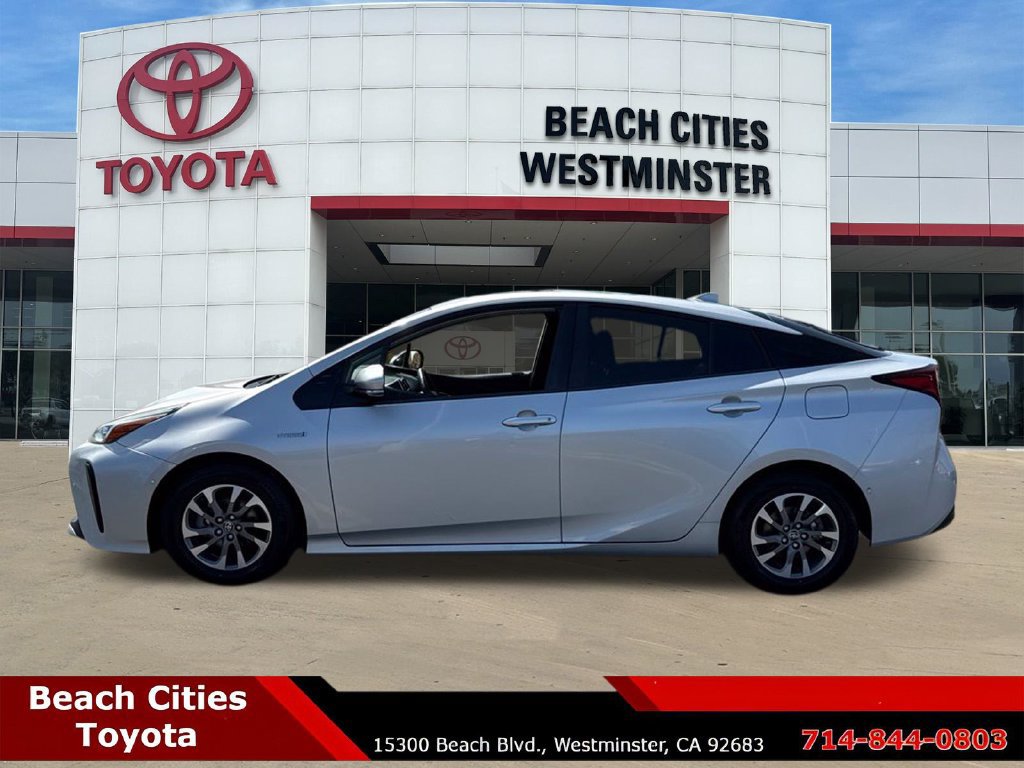 Used 2019 Toyota Prius XLE w/ Premium Convenience Package FWD image 7