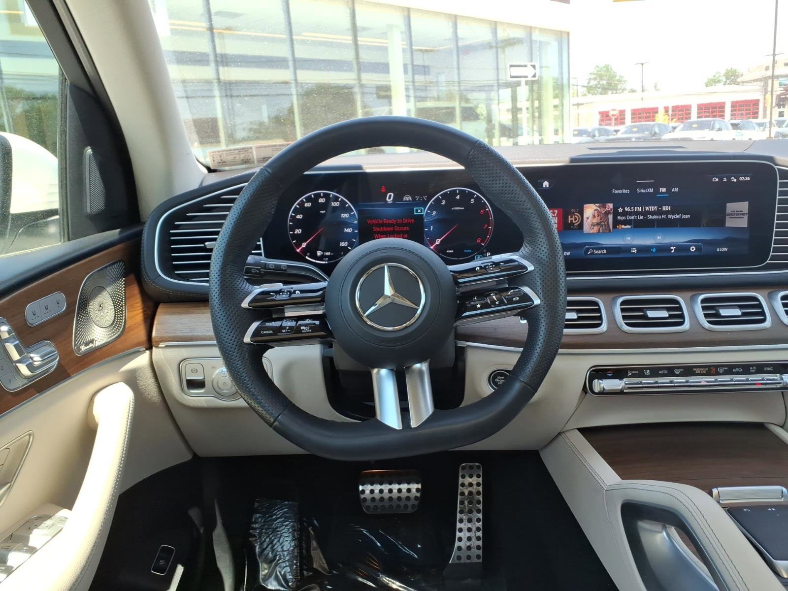 Used 2024 Mercedes-Benz GLS 450 4MATIC image 15