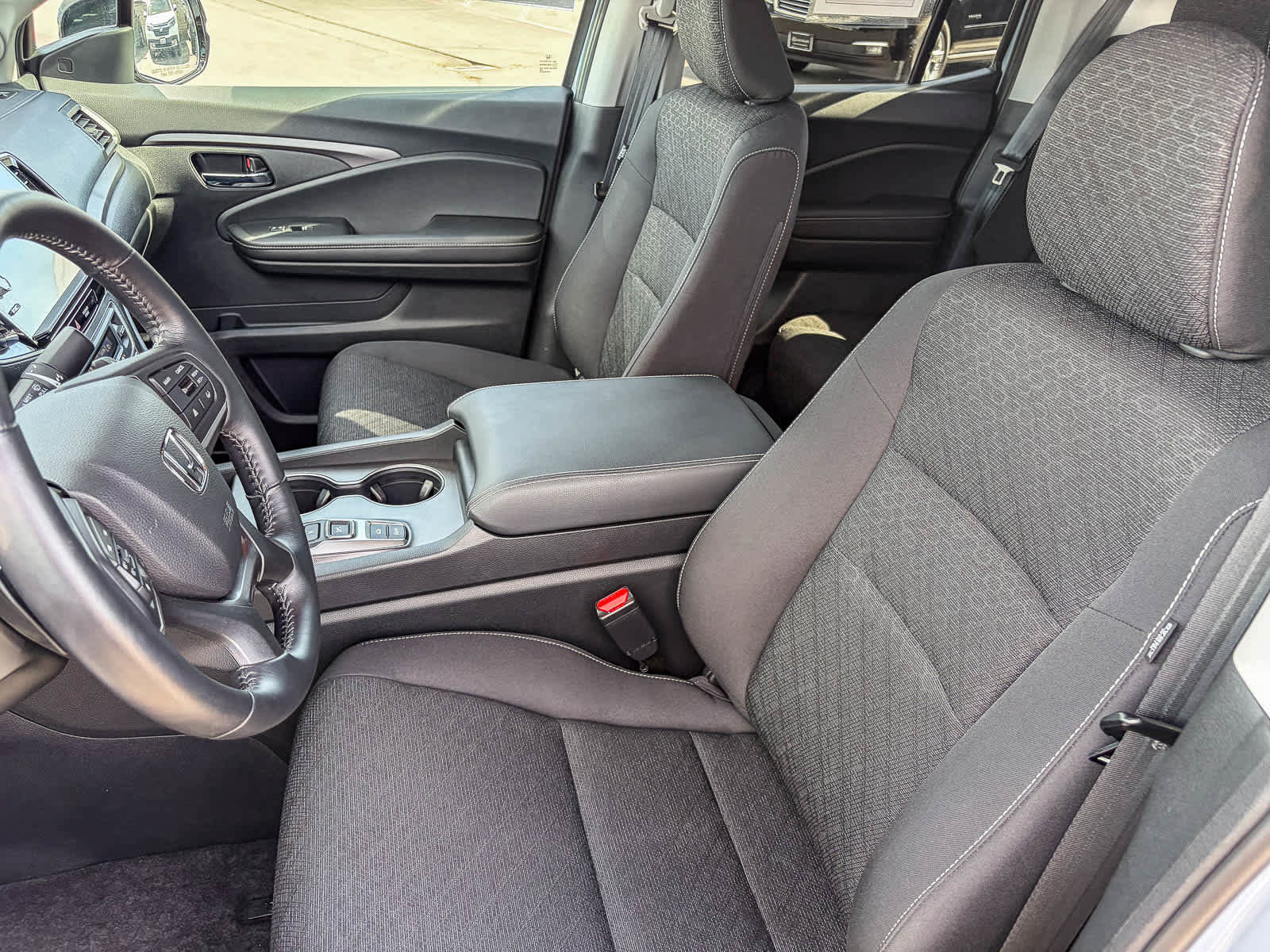 Used 2024 Honda Ridgeline Sport image 16