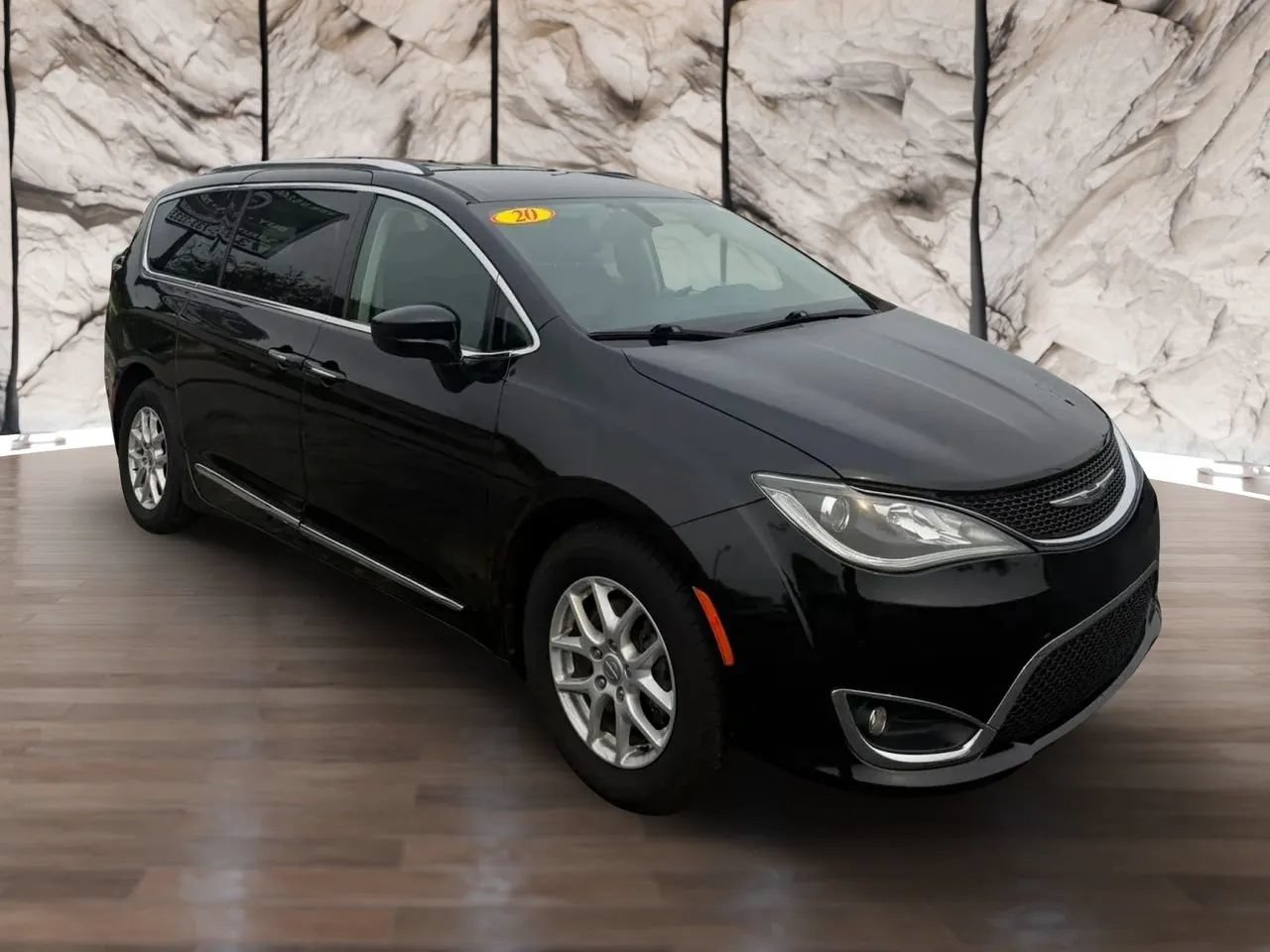 Used 2020 Chrysler Pacifica Touring-L