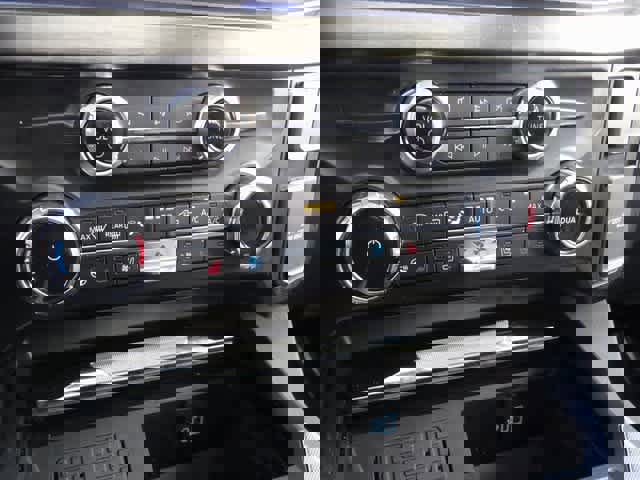 Used 2024 Ford F350 Lariat w/ Lariat Ultimate Package image 41