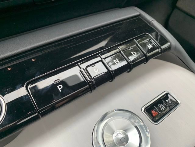 New 2026 Lincoln Navigator Reserve w/ Jet Appearance Package AWD/4WD image 26