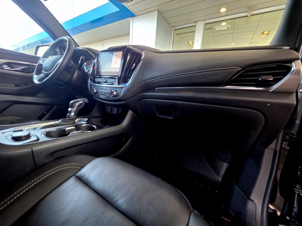 Used 2023 Chevrolet Traverse LT w/ LT Premium Package AWD/4WD image 77