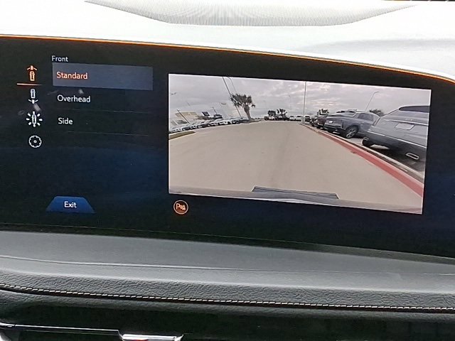 Used 2025 Cadillac XT4 Premium Luxury image 14