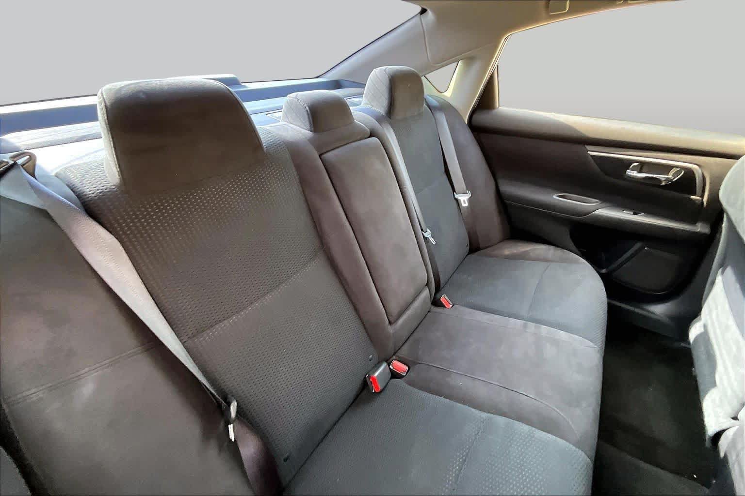 Used 2014 Nissan Altima 2.5 S FWD image 17