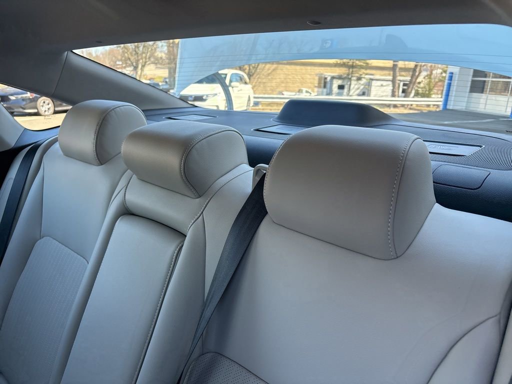 Used 2024 Honda Civic Touring image 24