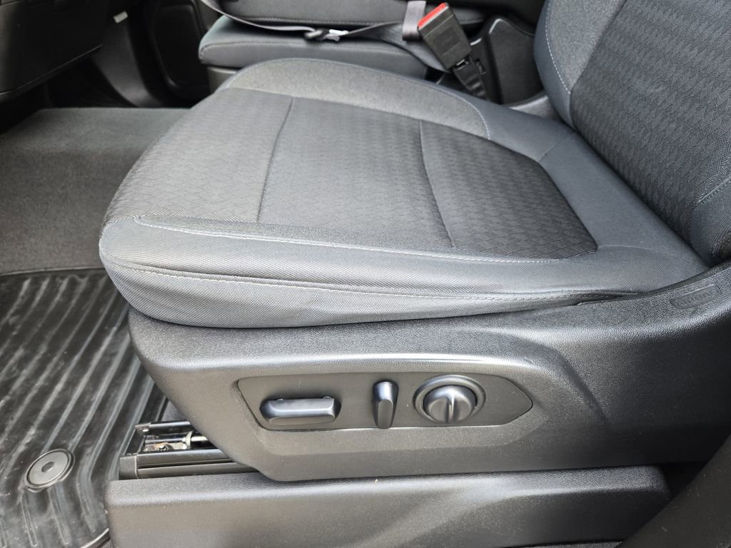 Used 2019 Chevrolet Silverado 1500 LT w/ Texas Edition RWD image 22