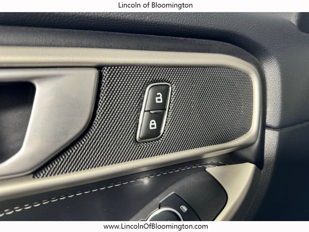 Used 2023 Ford Explorer XLT w/ Equipment Group 202A image 21