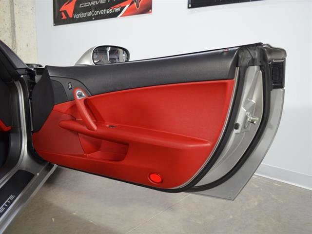 Used 2006 Chevrolet Corvette Convertible image 17