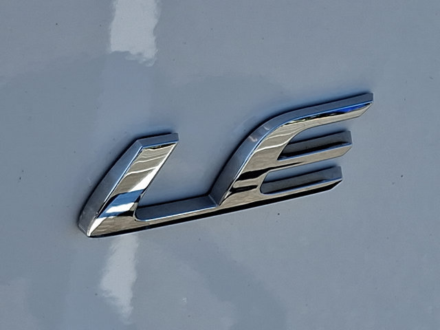 Used 2025 Toyota Corolla LE FWD image 30