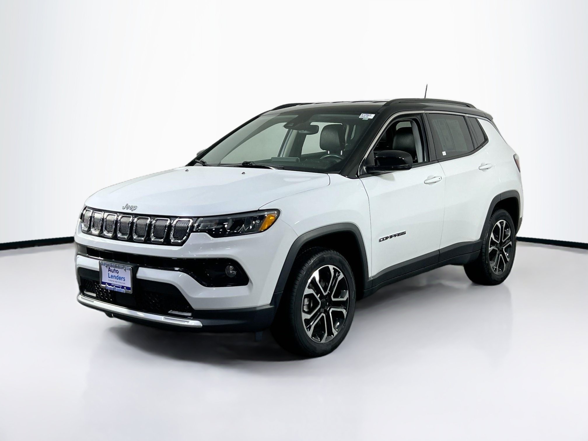 Used 2022 Jeep Compass Limited AWD/4WD image 1