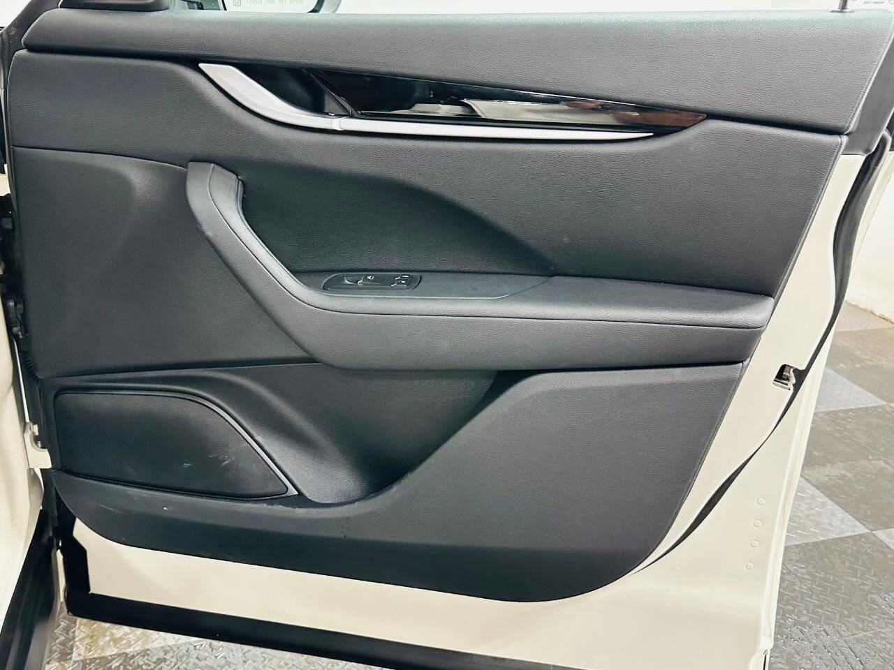 Used 2021 Maserati Levante image 26