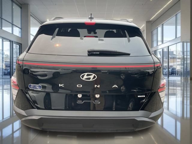 Certified 2024 Hyundai Kona SEL AWD/4WD image 4