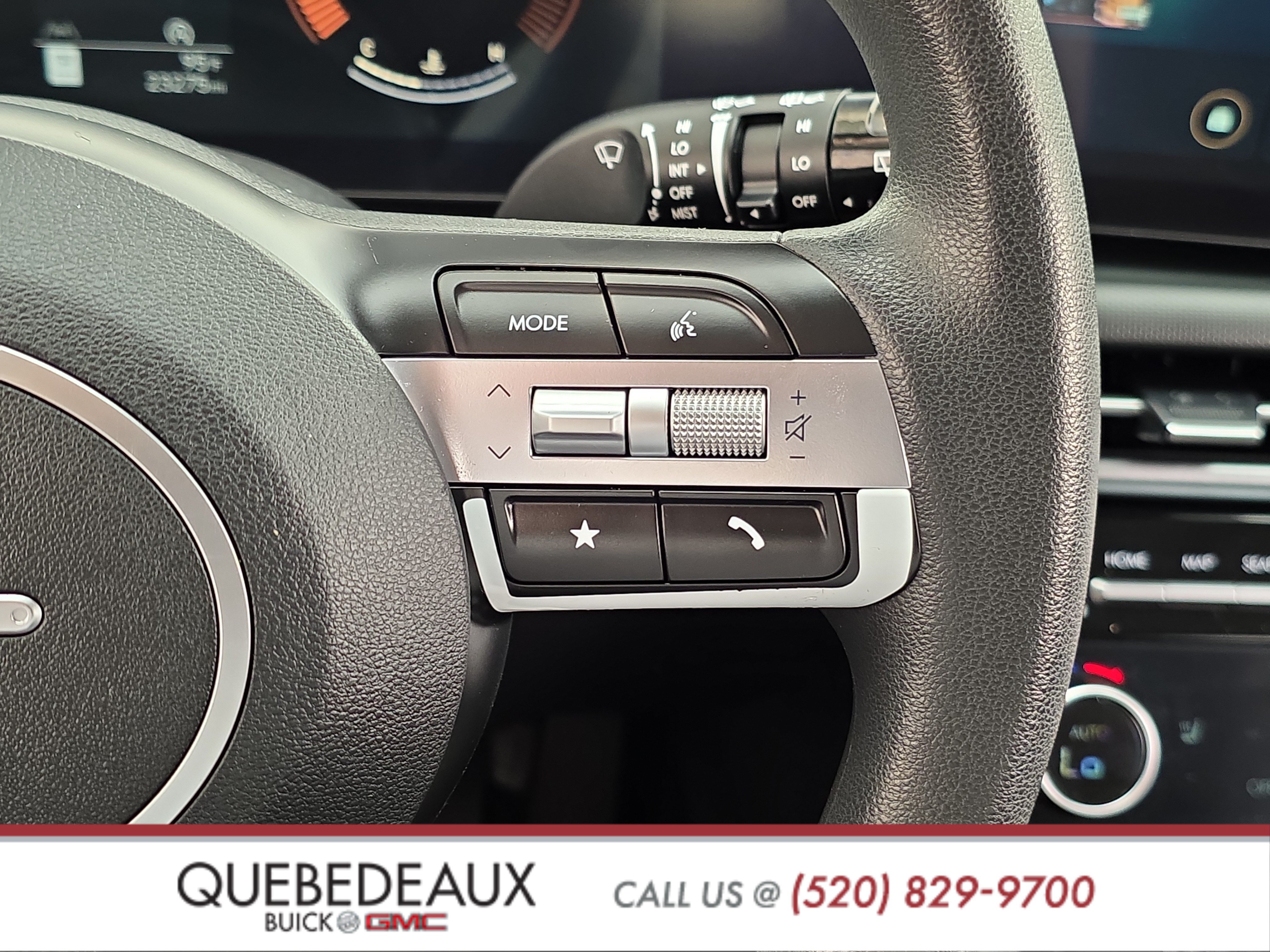 Used 2025 Hyundai Tucson SEL AWD/4WD image 13