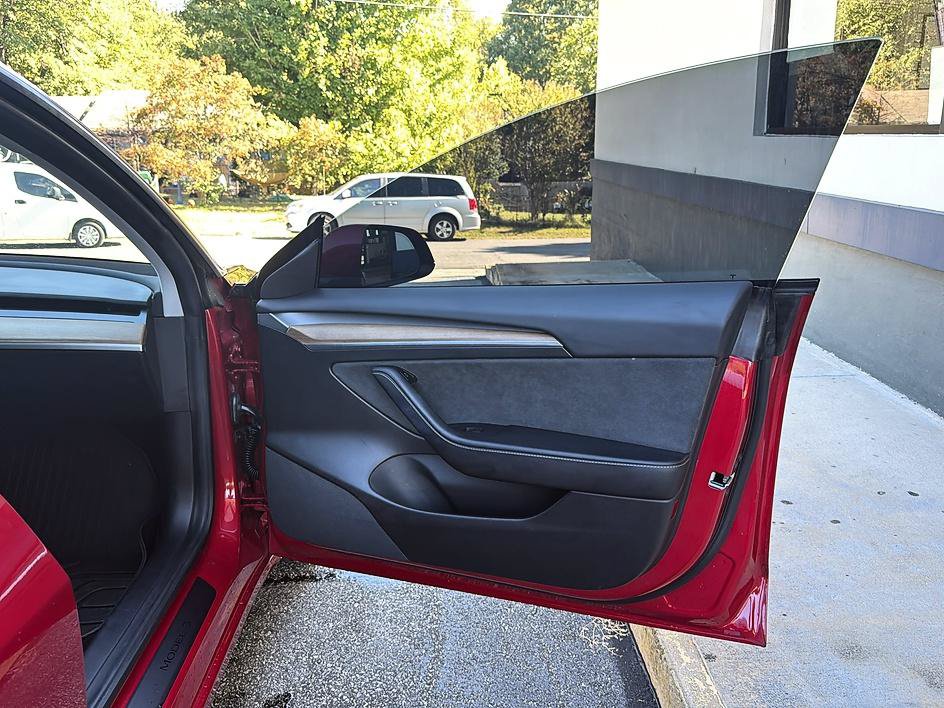 Used 2021 Tesla Model 3 Standard Range Plus RWD image 34