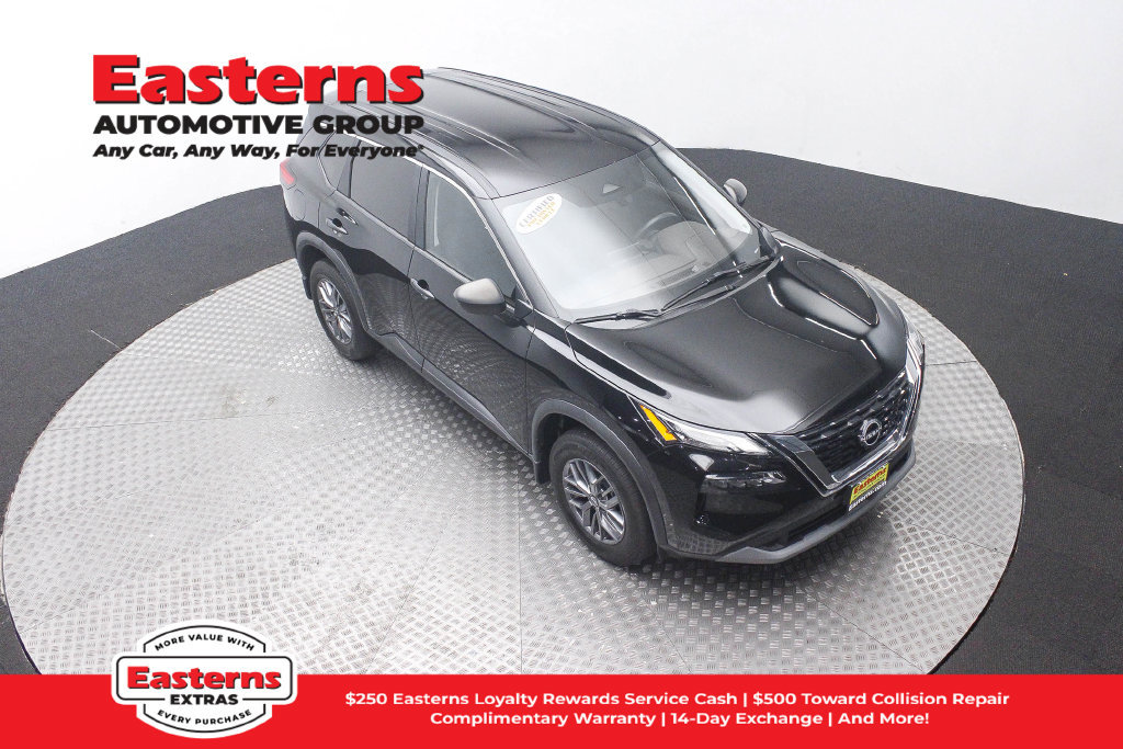 Used 2023 Nissan Rogue S AWD/4WD image 4