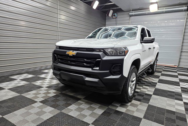Used 2024 Chevrolet Colorado W/T w/ WT Convenience Package II AWD/4WD image 41
