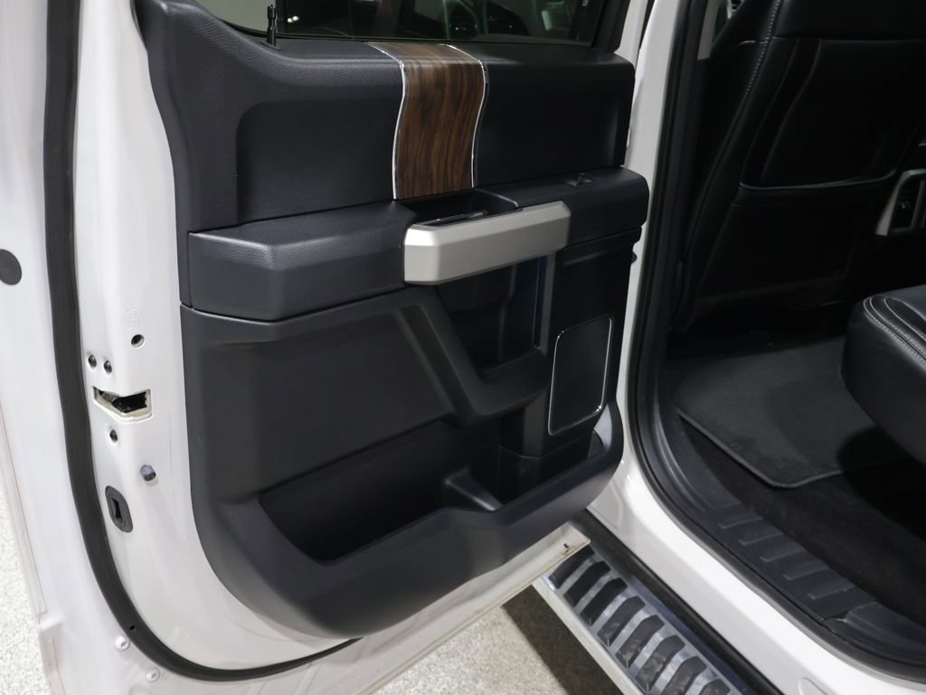 Used 2018 Ford F150 Lariat w/ Equipment Group 502A Luxury AWD/4WD image 19