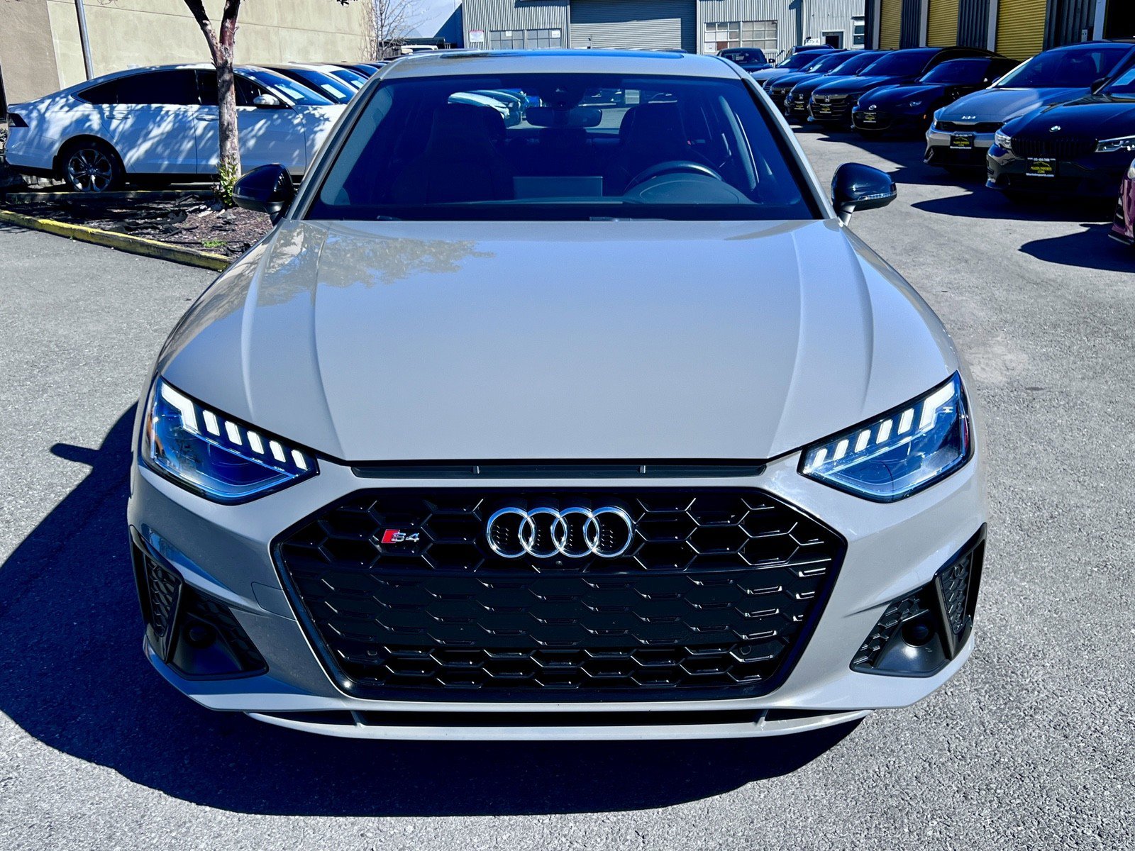 Used 2021 Audi S4 Premium Plus w/ Premium Plus Package image 3