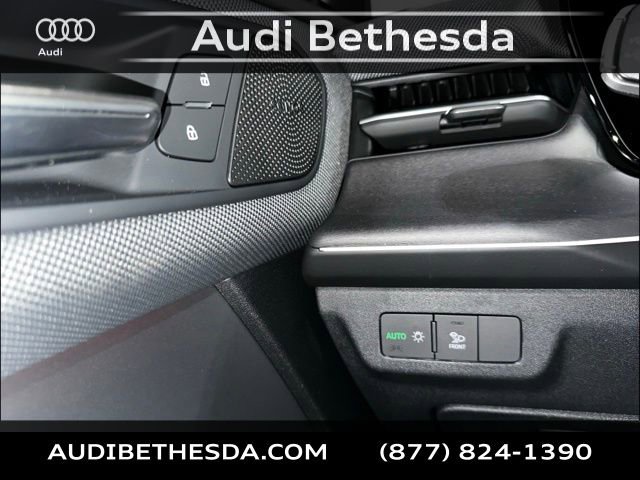 New 2026 Audi Q3 quattro 2.0T image 14