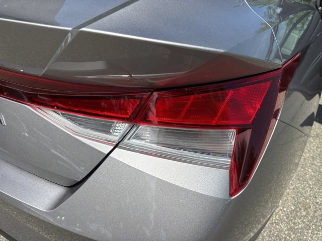 Certified 2023 Hyundai Elantra SEL w/ Convenience Package FWD image 32