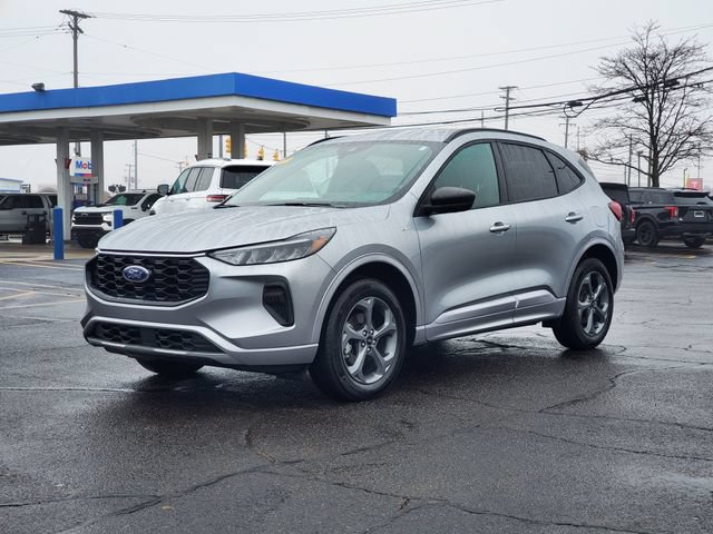 Used 2024 Ford Escape ST-Line w/ Tech Pack #1 AWD/4WD image 32