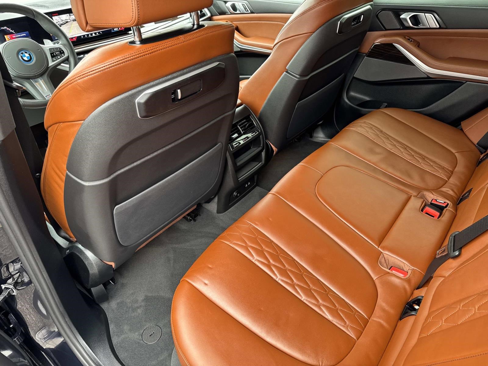 Certified 2026 BMW X5 xDrive50e w/ M Sport Package image 14