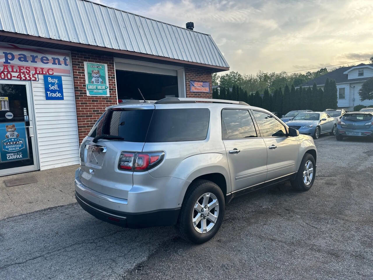 Used 2014 GMC Acadia SLE image 6