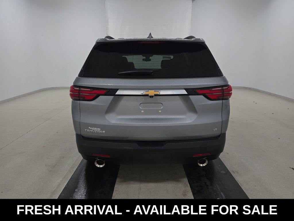 Used 2023 Chevrolet Traverse LT image 6