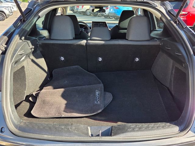 Used 2021 Toyota C-HR LE FWD image 11