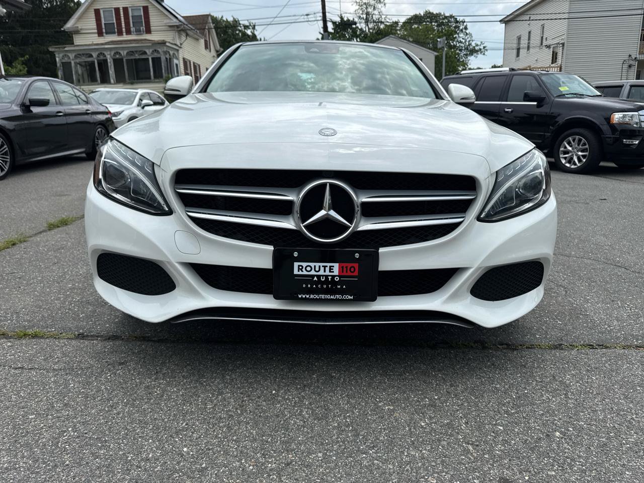 Used 2016 Mercedes-Benz C 300 4MATIC Sedan image 4