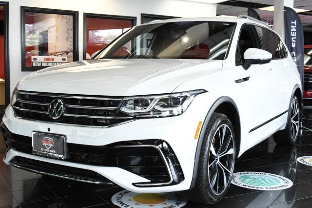 Used 2022 Volkswagen Tiguan SEL R-Line AWD/4WD image 1