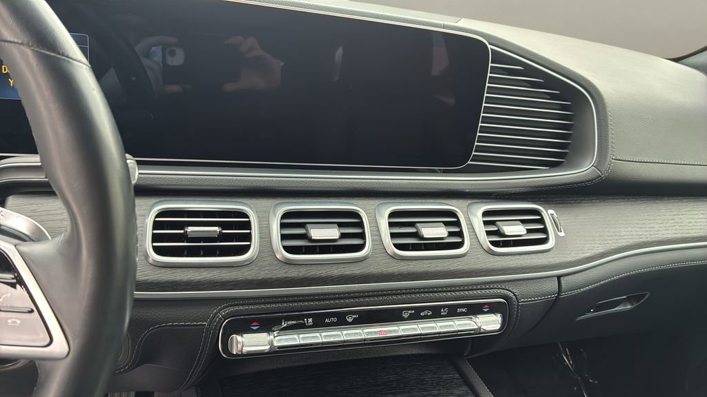 Used 2024 Mercedes-Benz GLE 350 4MATIC image 9