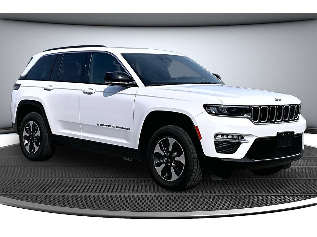 Used 2024 Jeep Grand Cherokee Limited 4xe AWD/4WD image 14