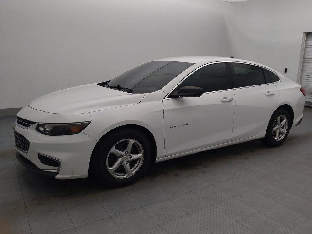 Used 2018 Chevrolet Malibu LS FWD image 2