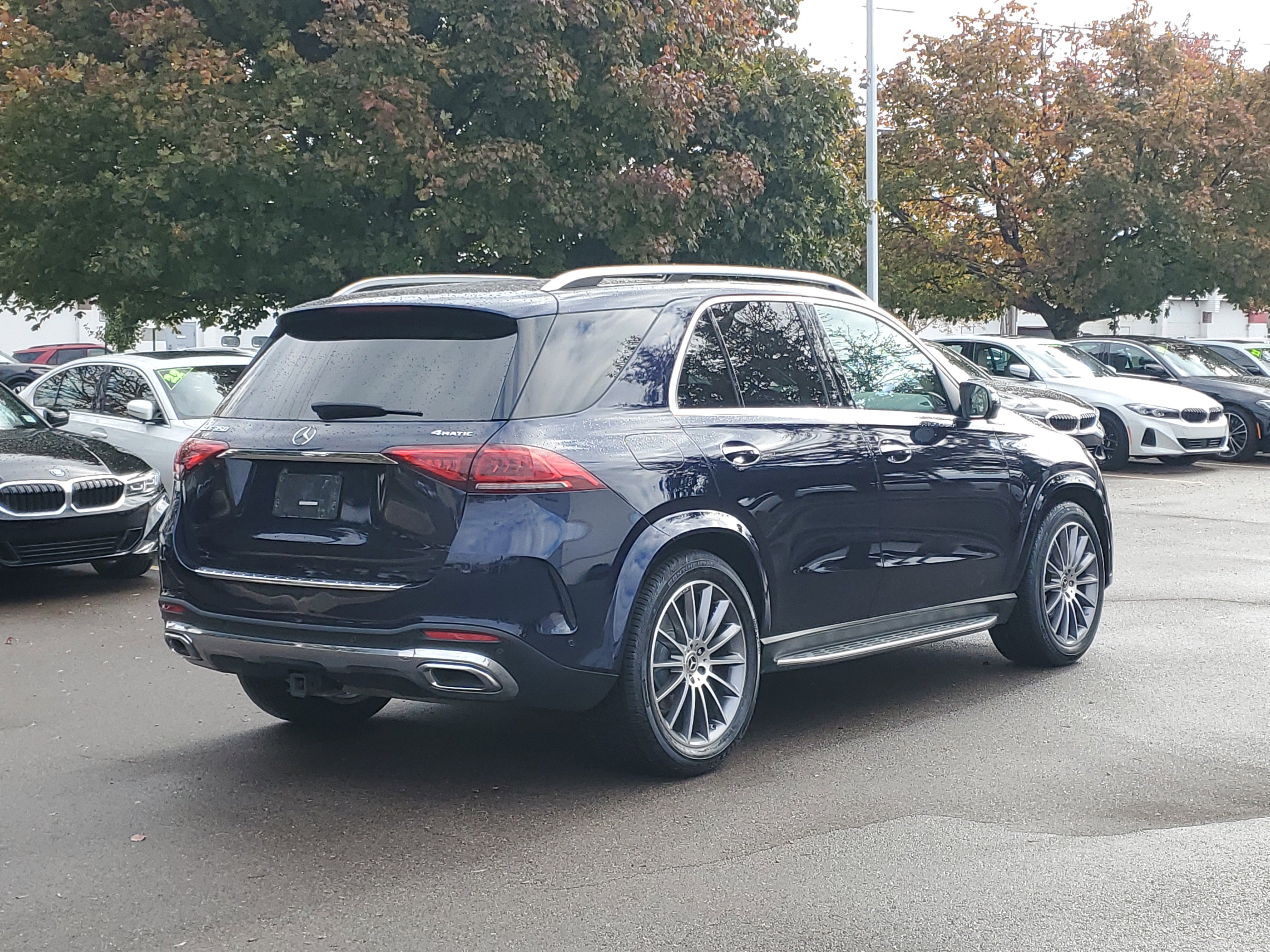 Used 2022 Mercedes-Benz GLE 350 4MATIC image 3