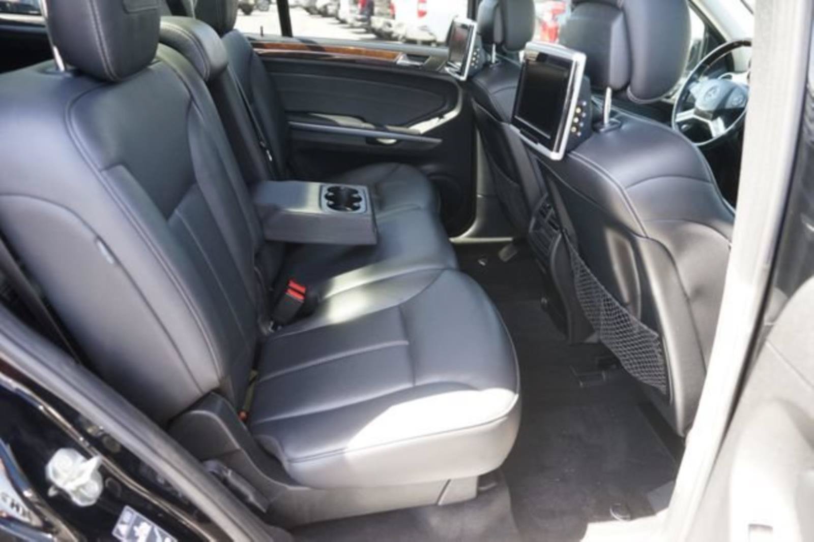 Used 2011 Mercedes-Benz GL 450 4MATIC image 19