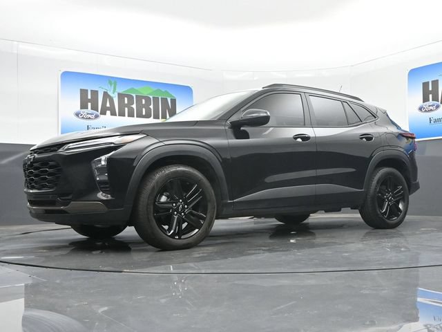 Used 2025 Chevrolet Trax ACTIV w/ Driver Confidence Package FWD image 16