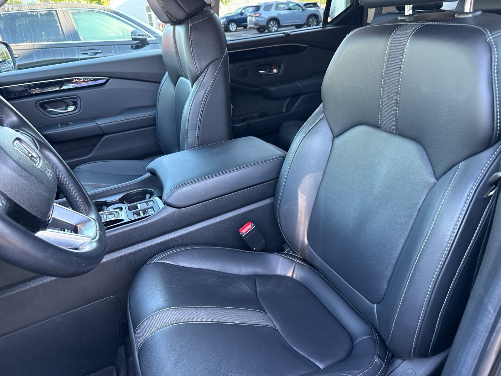 Certified 2025 Honda Pilot EX-L image 25