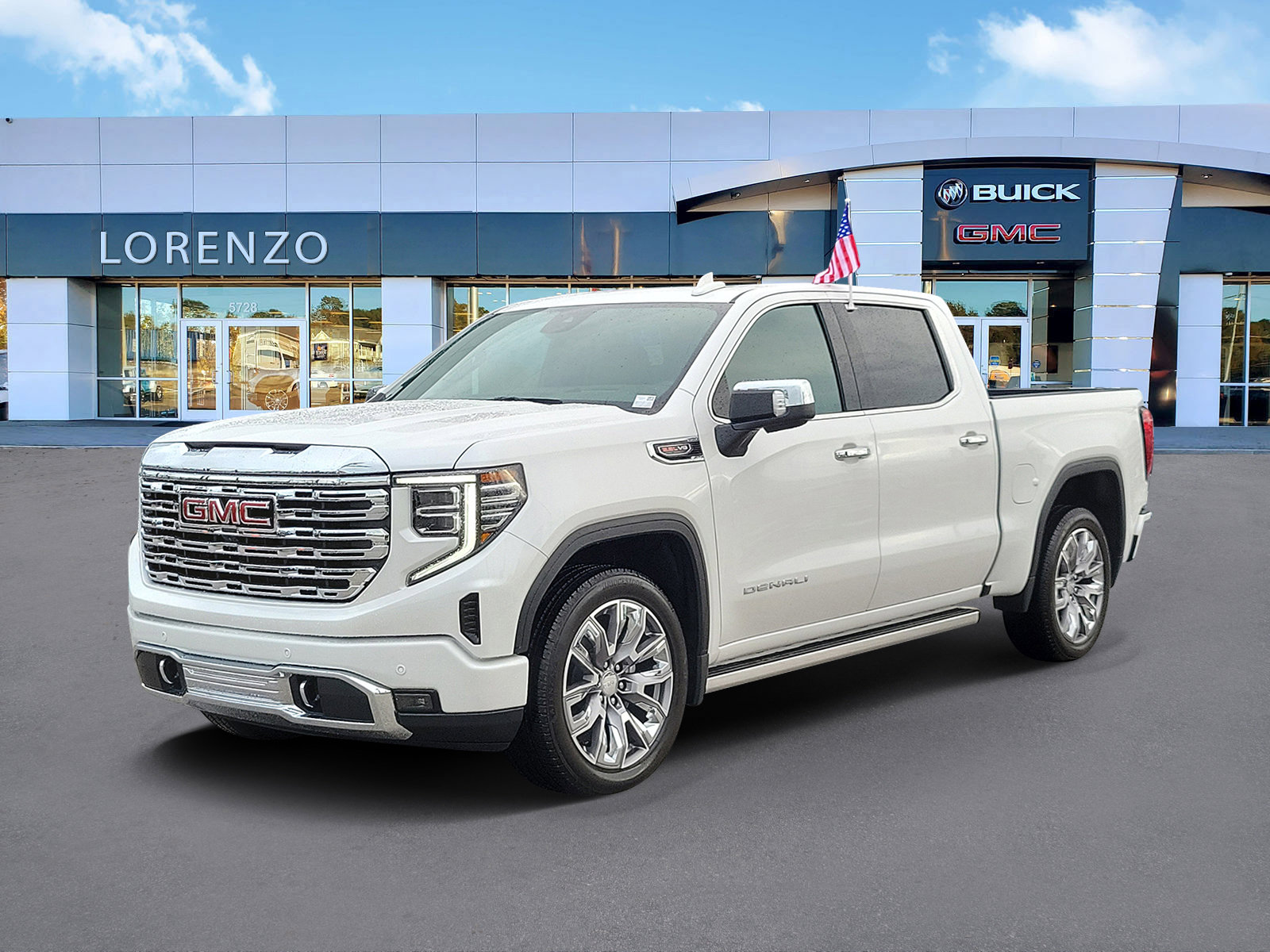 Used 2024 GMC Sierra 1500 Denali w/ Denali Reserve Package AWD/4WD image 1