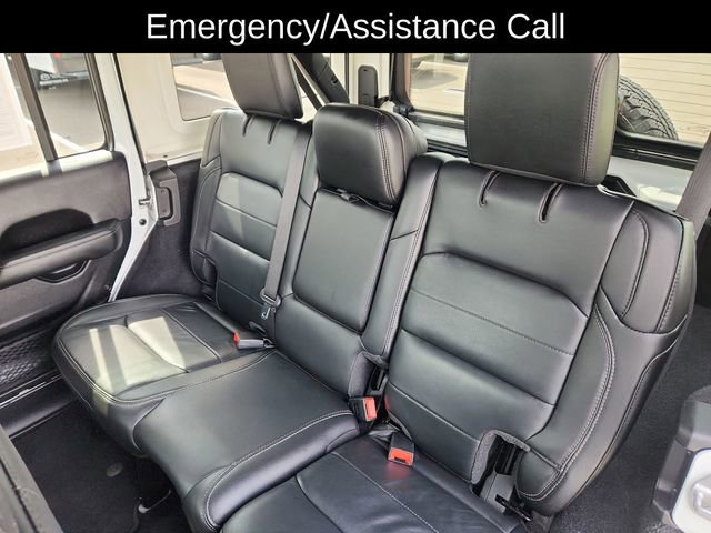 Used 2020 Jeep Wrangler Unlimited Sahara AWD/4WD image 32
