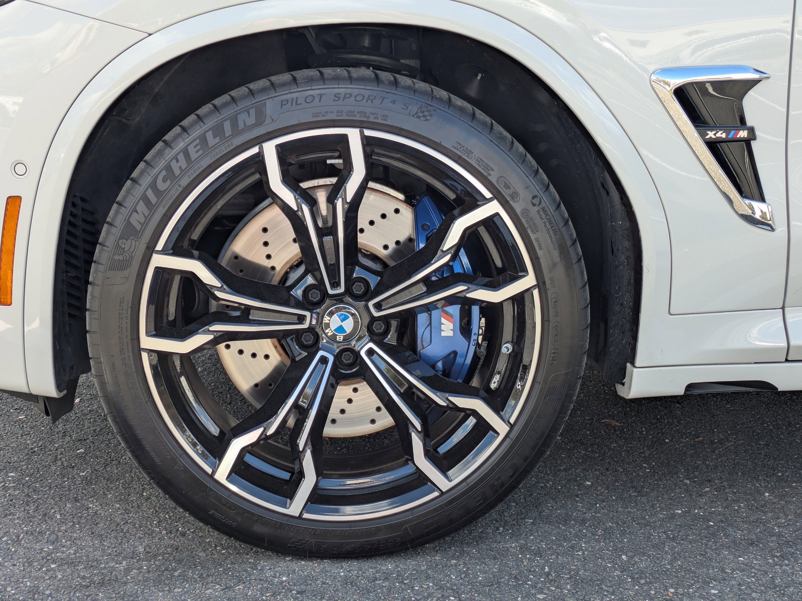 Used 2024 BMW X4 M image 10