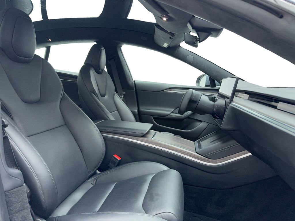 Used 2023 Tesla Model S image 18