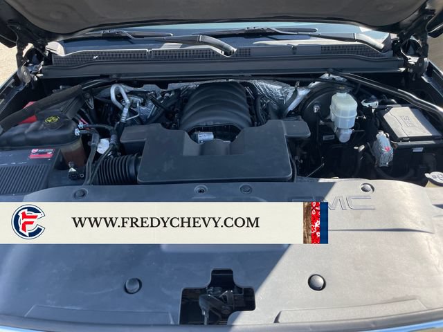 Used 2015 GMC Yukon XL SLT w/ Open Road Package AWD/4WD image 24