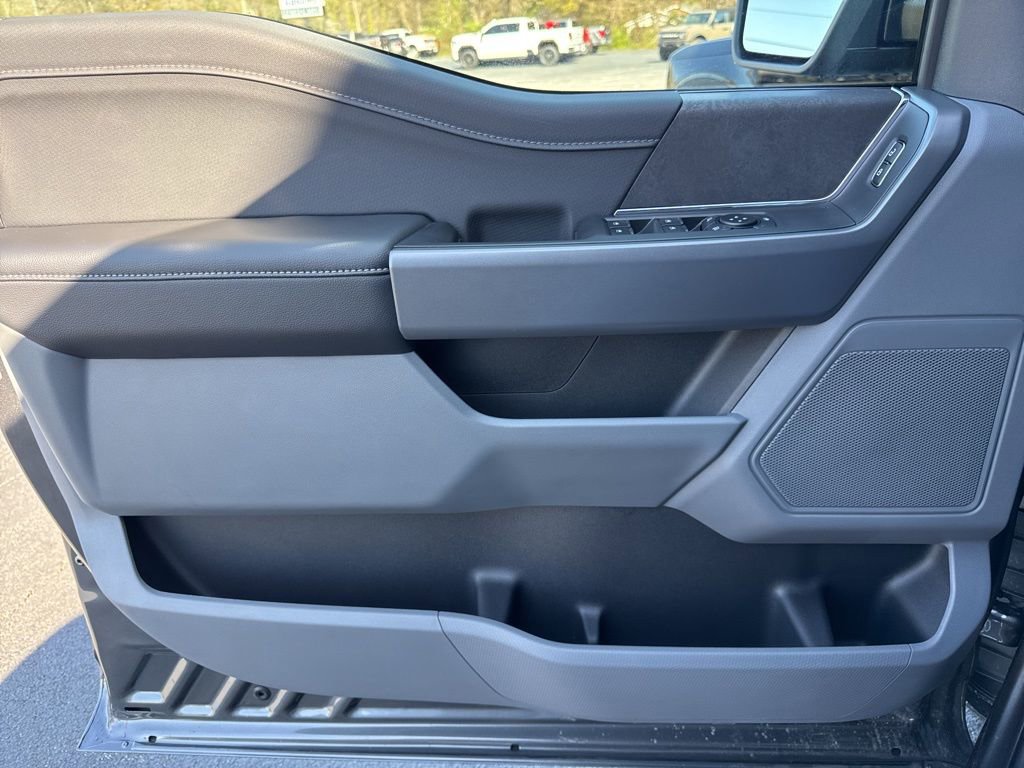 New 2026 Ford F150 XLT w/ XLT Chrome Appearance Package image 10