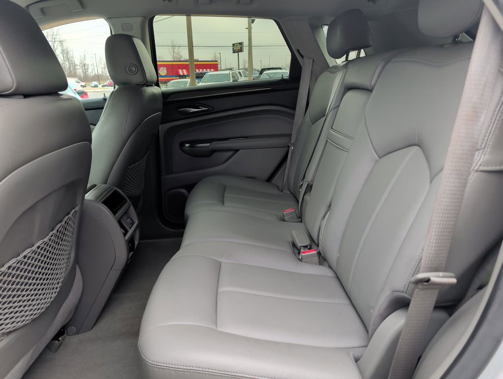 Used 2012 Cadillac SRX FWD image 18