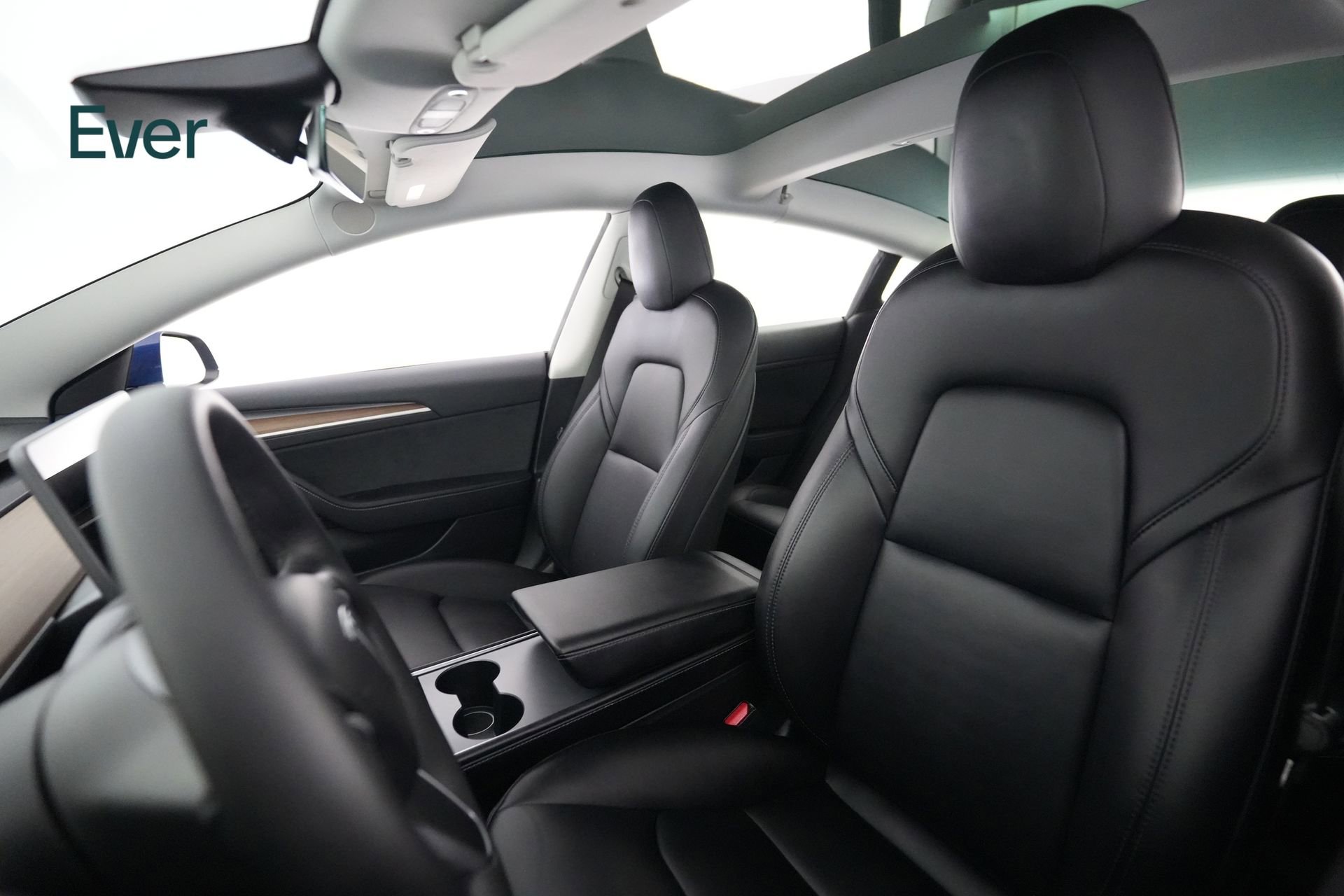 Used 2022 Tesla Model 3 RWD image 4