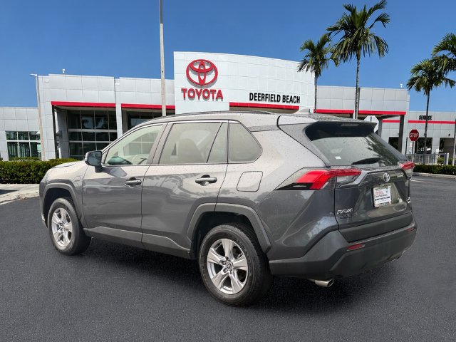 Used 2025 Toyota RAV4 XLE AWD/4WD image 5
