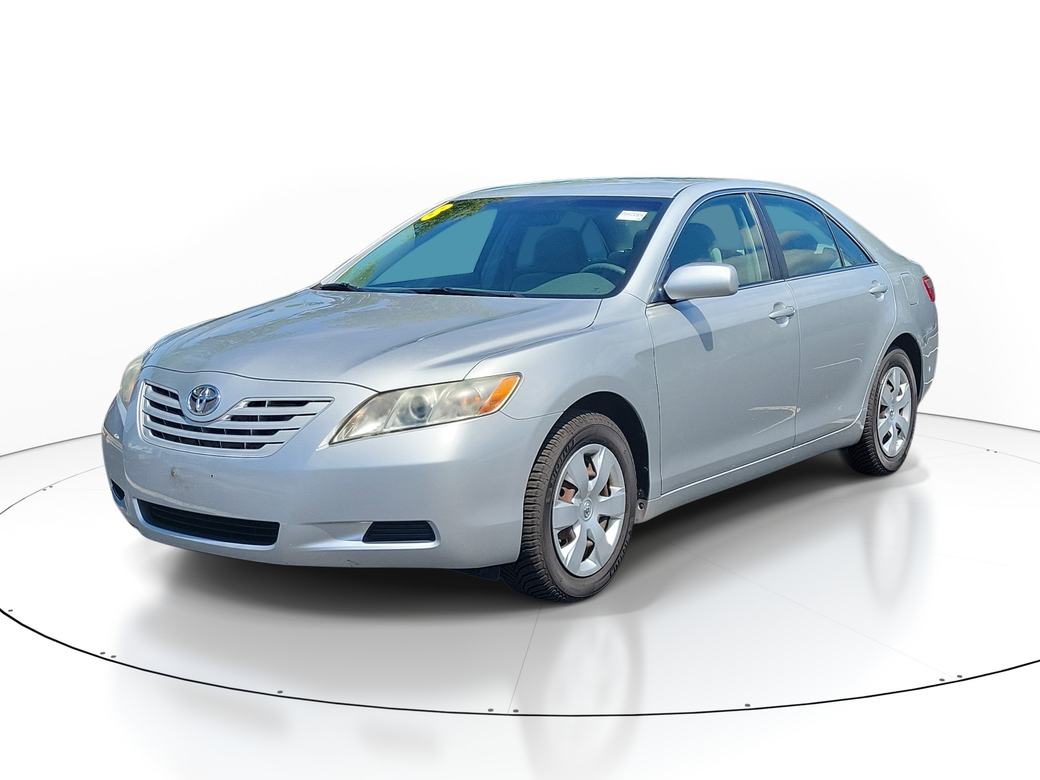 Used 2008 Toyota Camry LE FWD image 3