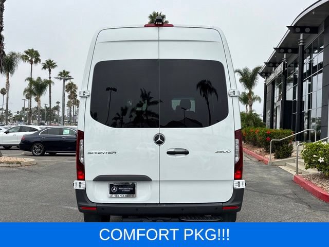 Used 2025 Mercedes-Benz Sprinter 2500 image 5